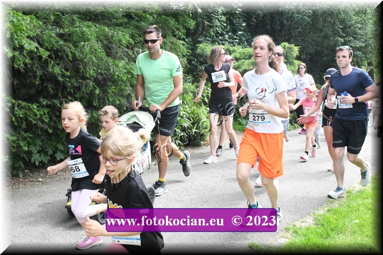 Náhled obrázku: 2023-3228-Zlin-279,305.JPG