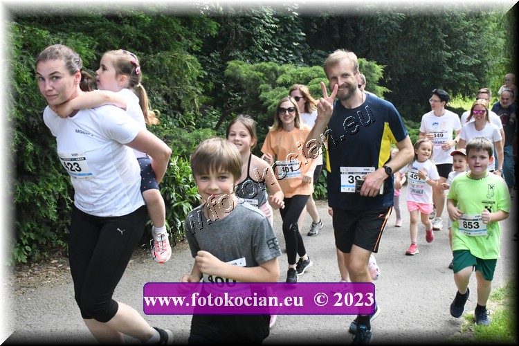 Náhled obrázku: 2023-3271-Zlin-401,400,423.JPG