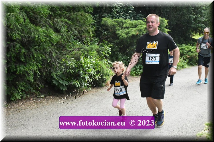 Náhled obrázku: 2023-3280-Zlin-118,120.JPG