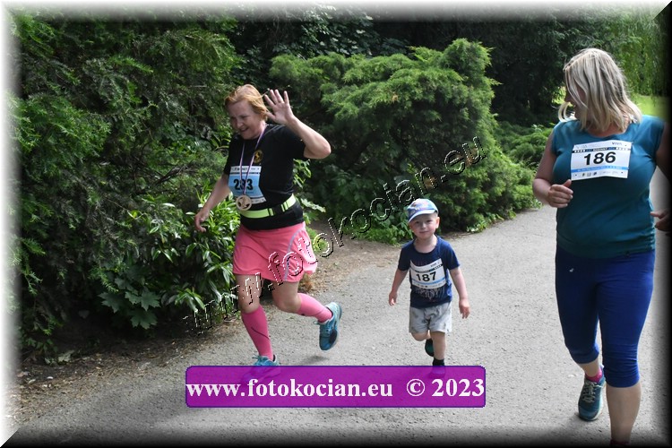 Náhled obrázku: 2023-3318-Zlin-187,186,283.JPG