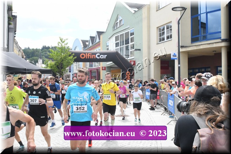 Náhled obrázku: 2023-2539-Trutnov-352,307,414,574.JPG