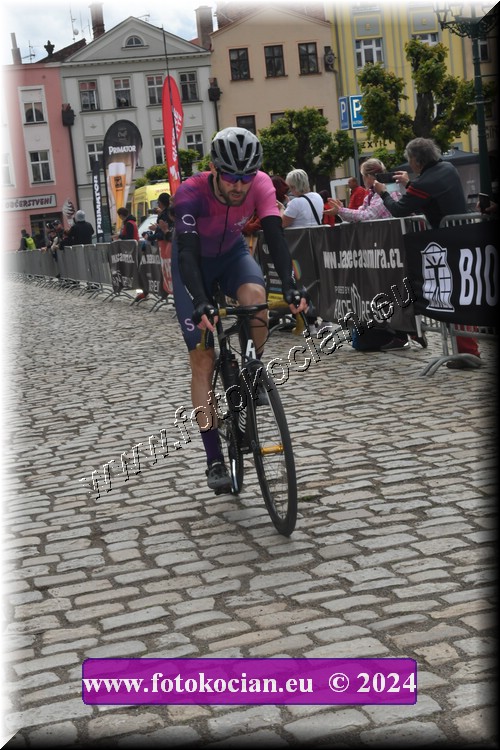 Náhled obrázku: 2024-1256-Sudety-tour-Broumov.JPG