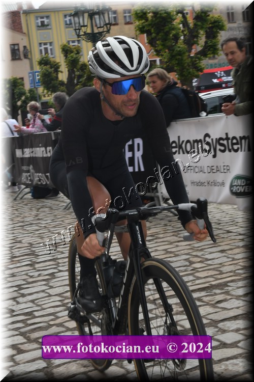 Náhled obrázku: 2024-1263-Sudety-tour-Broumov.JPG