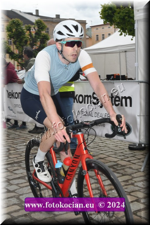 Náhled obrázku: 2024-1271-Sudety-tour-Broumov.JPG