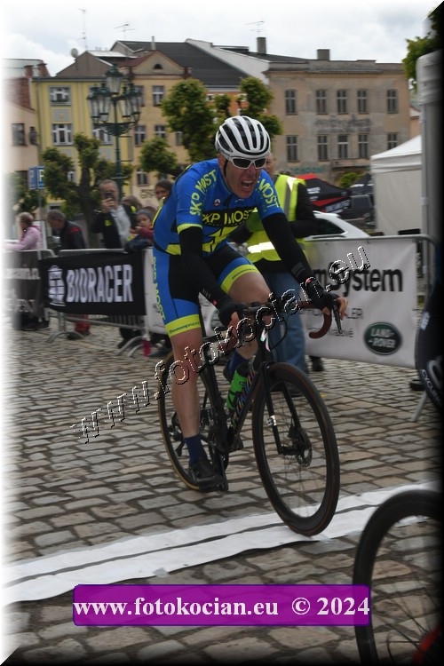 Náhled obrázku: 2024-1276-Sudety-tour-Broumov.JPG