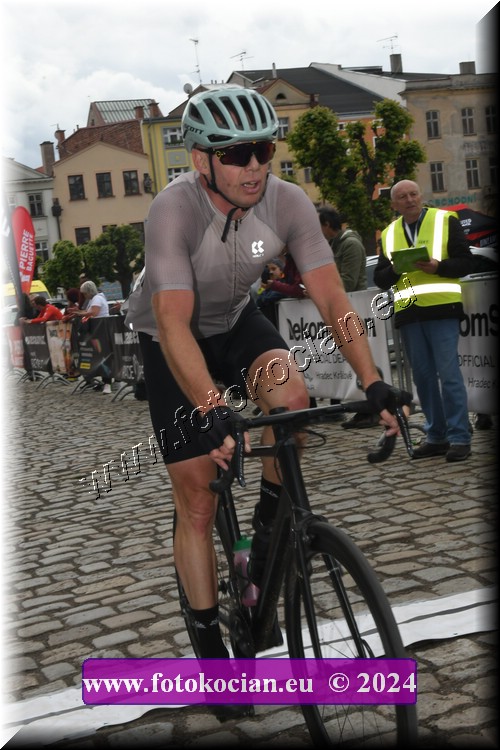 Náhled obrázku: 2024-1277-Sudety-tour-Broumov.JPG