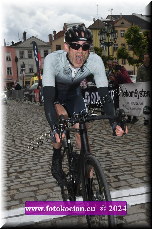 Náhled obrázku: 2024-1278-Sudety-tour-Broumov.JPG