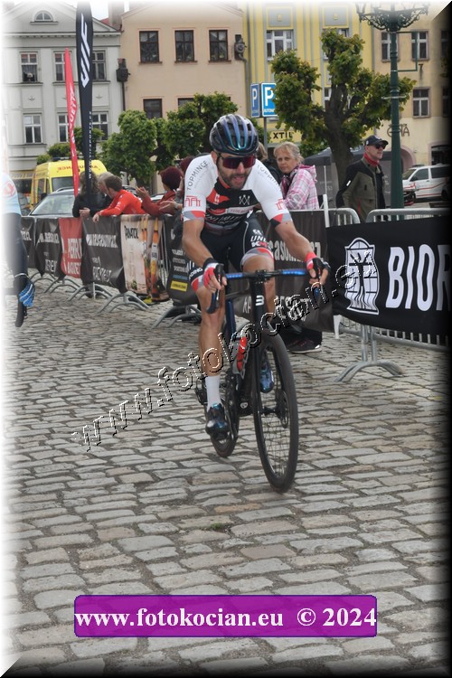 Náhled obrázku: 2024-1286-Sudety-tour-Broumov.JPG