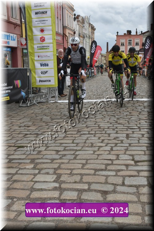 Náhled obrázku: 2024-1293-Sudety-tour-Broumov.JPG