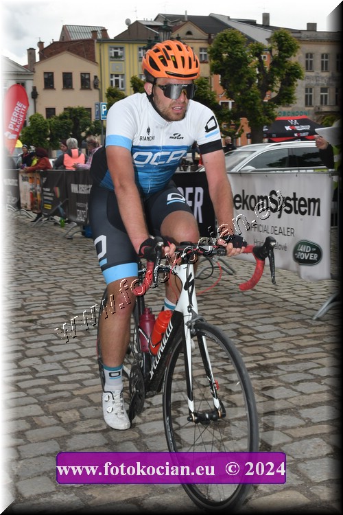 Náhled obrázku: 2024-1322-Sudety-tour-Broumov.JPG