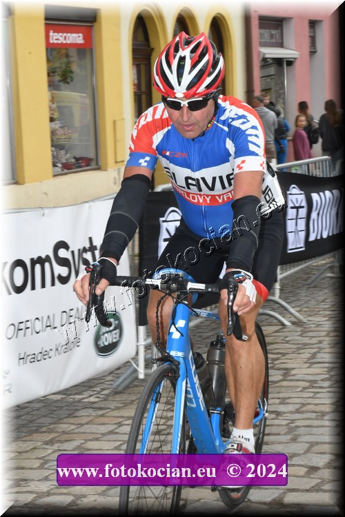 Náhled obrázku: 2024-1327-Sudety-tour-Broumov.JPG