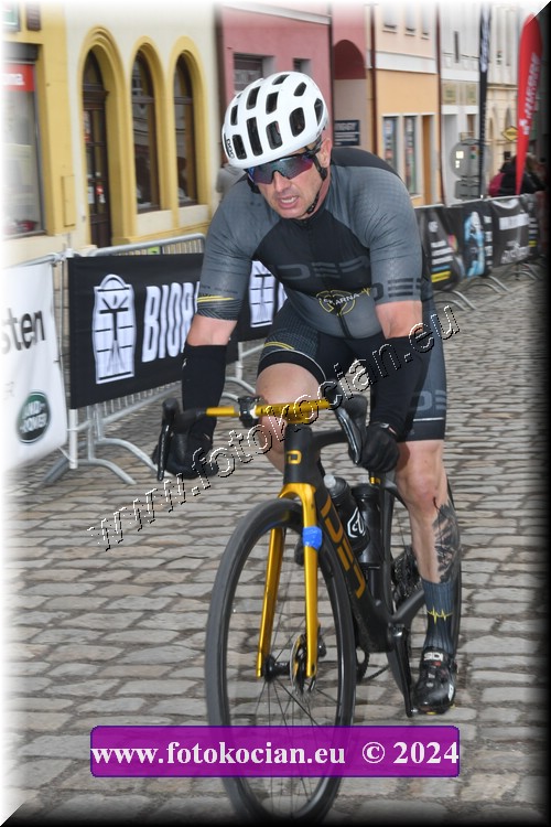 Náhled obrázku: 2024-1328-Sudety-tour-Broumov.JPG