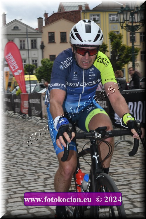 Náhled obrázku: 2024-1344-Sudety-tour-Broumov.JPG