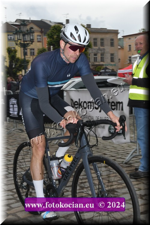 Náhled obrázku: 2024-1347-Sudety-tour-Broumov.JPG