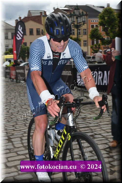 Náhled obrázku: 2024-1355-Sudety-tour-Broumov.JPG