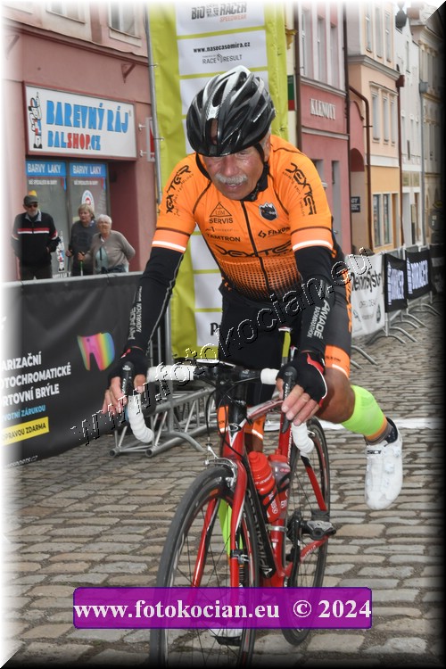 Náhled obrázku: 2024-1387-Sudety-tour-Broumov.JPG