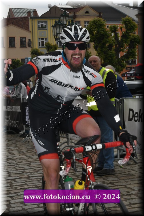 Náhled obrázku: 2024-1390-Sudety-tour-Broumov.JPG