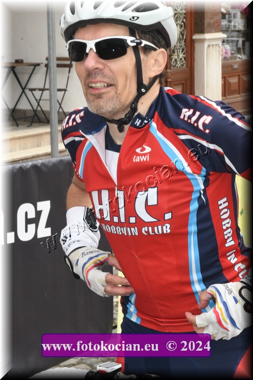 Náhled obrázku: 2024-1394-Sudety-tour-Broumov.JPG