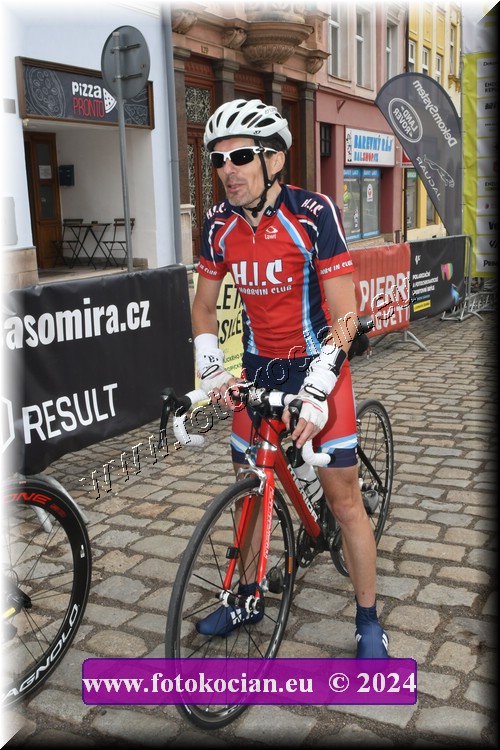 Náhled obrázku: 2024-1395-Sudety-tour-Broumov.JPG