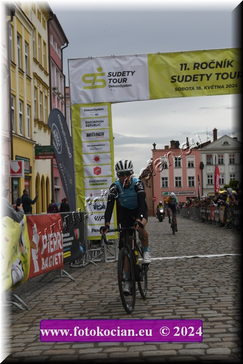 Náhled obrázku: 2024-1407-Sudety-tour-Broumov.JPG