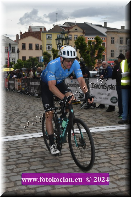 Náhled obrázku: 2024-1411-Sudety-tour-Broumov.JPG