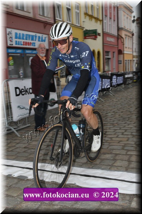 Náhled obrázku: 2024-1425-Sudety-tour-Broumov.JPG