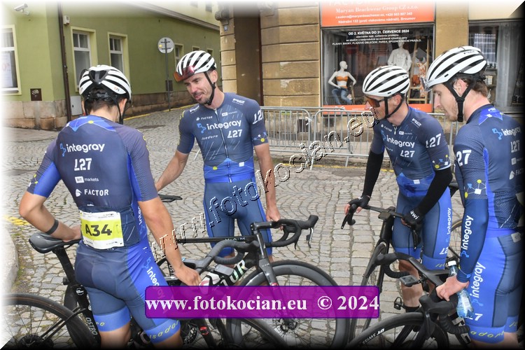 Náhled obrázku: 2024-1426-Sudety-tour-Broumov.JPG