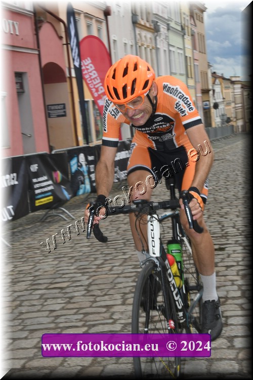 Náhled obrázku: 2024-1468-Sudety-tour-Broumov.JPG