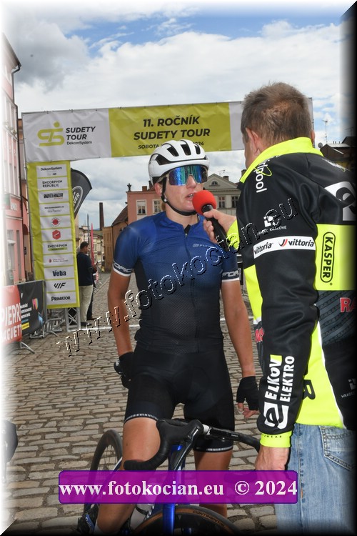 Náhled obrázku: 2024-1498-Sudety-tour-Broumov.JPG