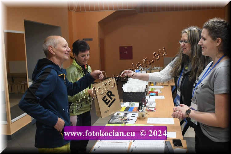 Náhled obrázku: 2024-1523-Sudety-tour-Broumov.JPG