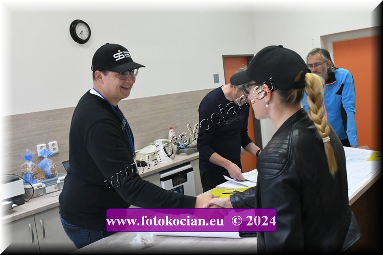 Náhled obrázku: 2024-1534-Sudety-tour-Broumov.JPG