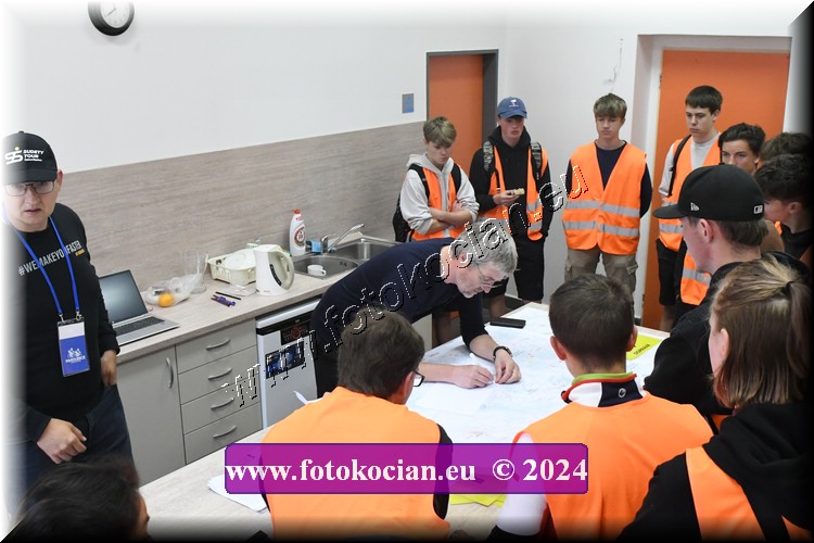 Náhled obrázku: 2024-1555-Sudety-tour-Broumov.JPG