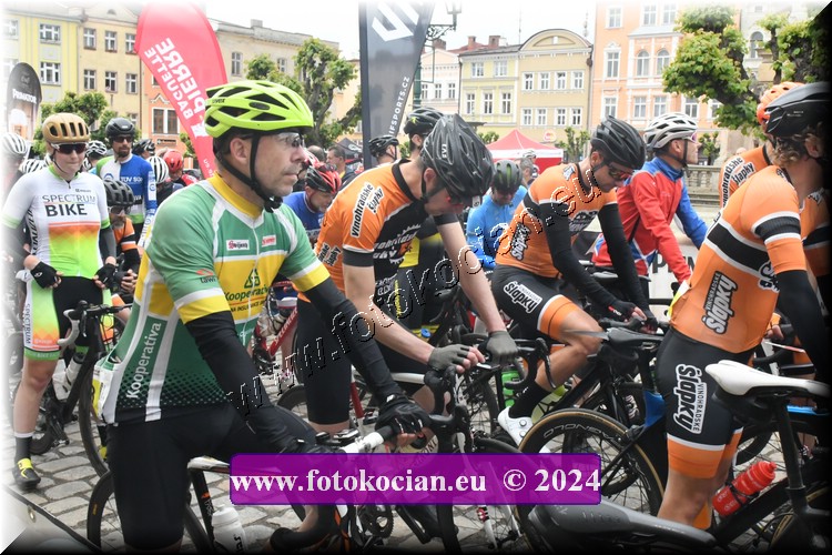 Náhled obrázku: 2024-1225-Sudety-tour-Broumov.JPG