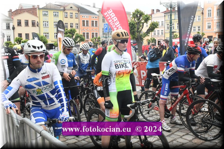 Náhled obrázku: 2024-1226-Sudety-tour-Broumov.JPG