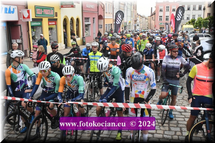 Náhled obrázku: 2024-1250-Sudety-tour-Broumov.JPG