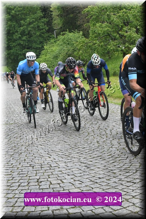 Náhled obrázku: 2024-1037-Sudety-tour-Broumov.JPG