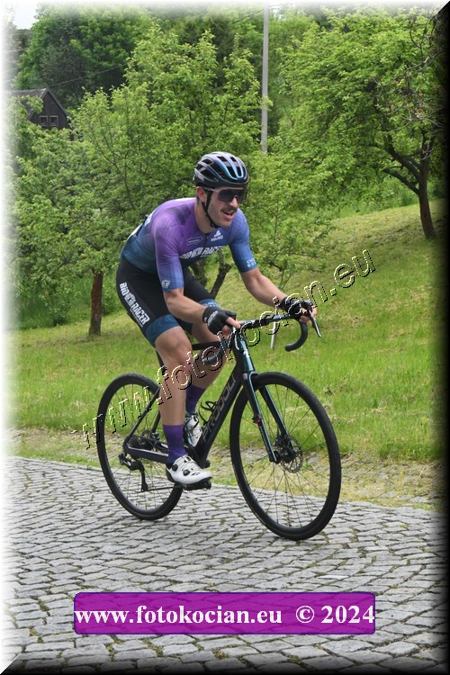 Náhled obrázku: 2024-1041-Sudety-tour-Broumov.JPG