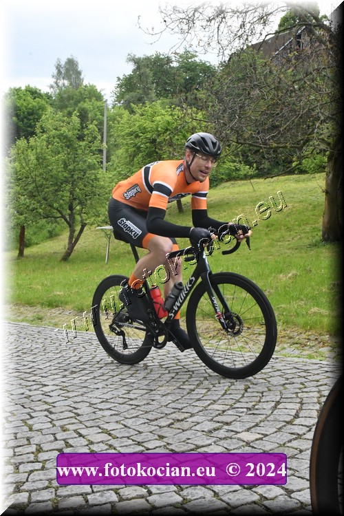 Náhled obrázku: 2024-1056-Sudety-tour-Broumov.JPG