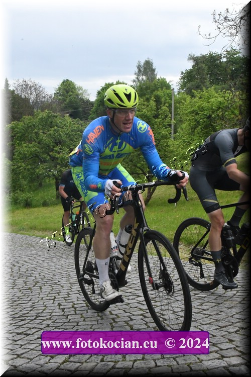 Náhled obrázku: 2024-1061-Sudety-tour-Broumov.JPG