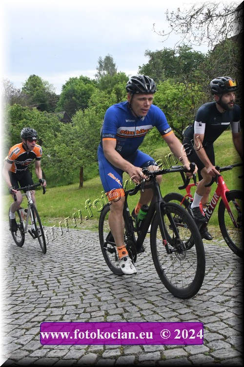 Náhled obrázku: 2024-1066-Sudety-tour-Broumov.JPG