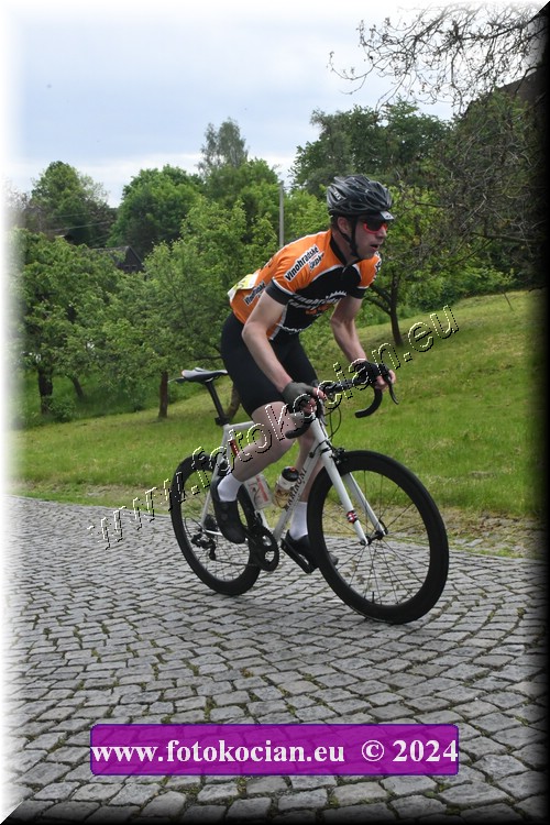 Náhled obrázku: 2024-1068-Sudety-tour-Broumov.JPG