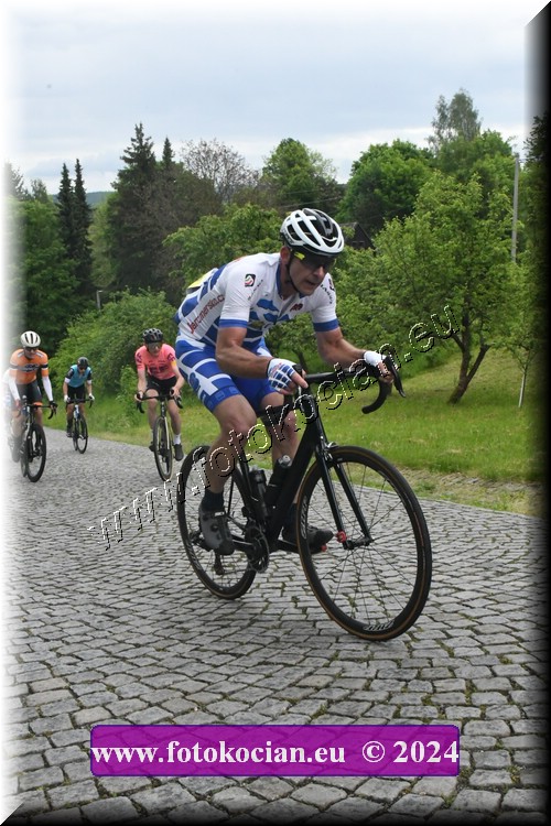 Náhled obrázku: 2024-1083-Sudety-tour-Broumov.JPG