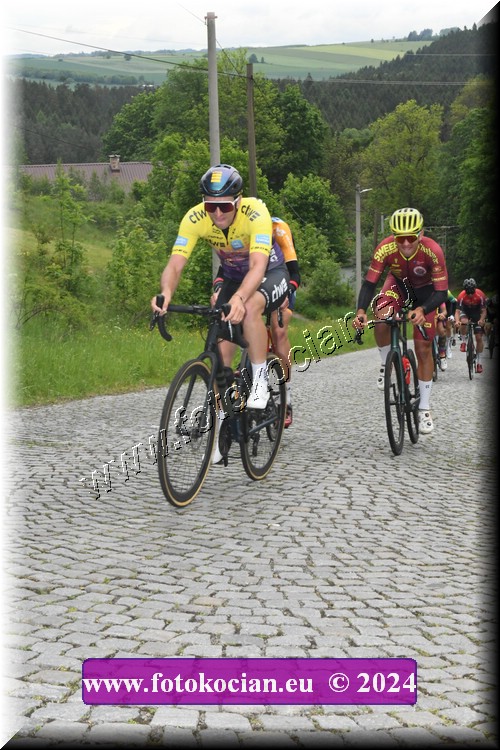 Náhled obrázku: 2024-1099-Sudety-tour-Broumov.JPG