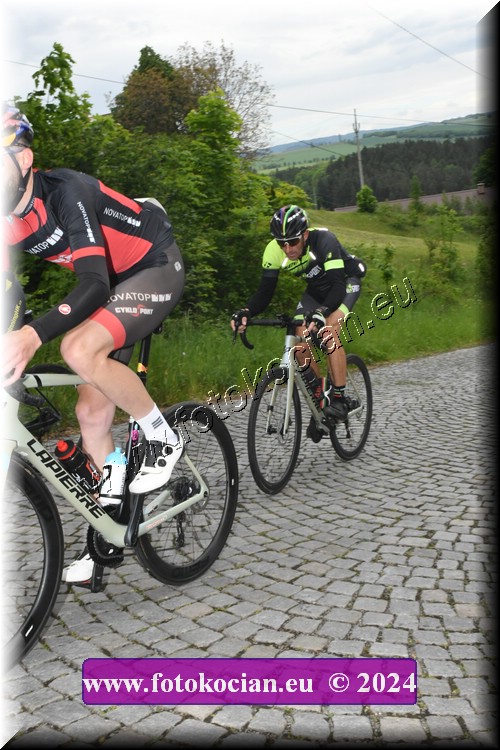 Náhled obrázku: 2024-1121-Sudety-tour-Broumov.JPG