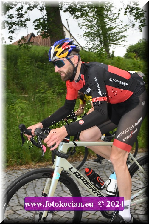 Náhled obrázku: 2024-1122-Sudety-tour-Broumov.JPG