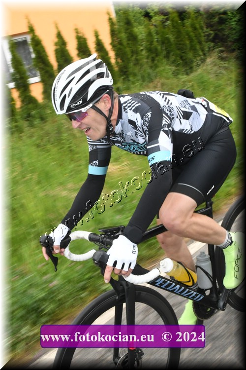 Náhled obrázku: 2024-1134-Sudety-tour-Broumov.JPG