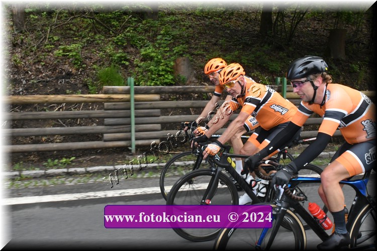 Náhled obrázku: 2024-1149-Sudety-tour-Broumov.JPG