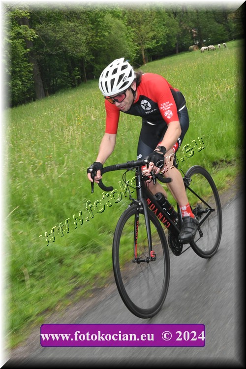 Náhled obrázku: 2024-1188-Sudety-tour-Broumov.JPG