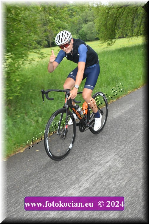 Náhled obrázku: 2024-1191-Sudety-tour-Broumov.JPG