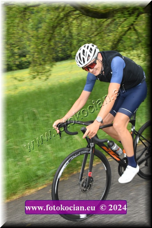 Náhled obrázku: 2024-1192-Sudety-tour-Broumov.JPG